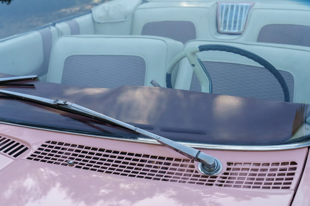 1961 Buick LeSabre - Image 25 of 31