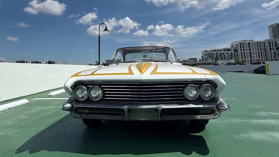 1961 Buick LeSabre - Image 4 of 31