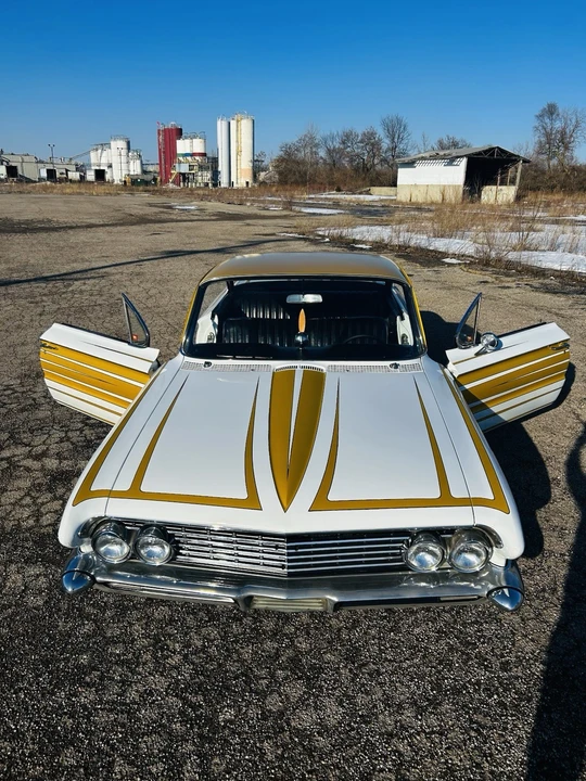 1961 Buick LeSabre - Image 9 of 21