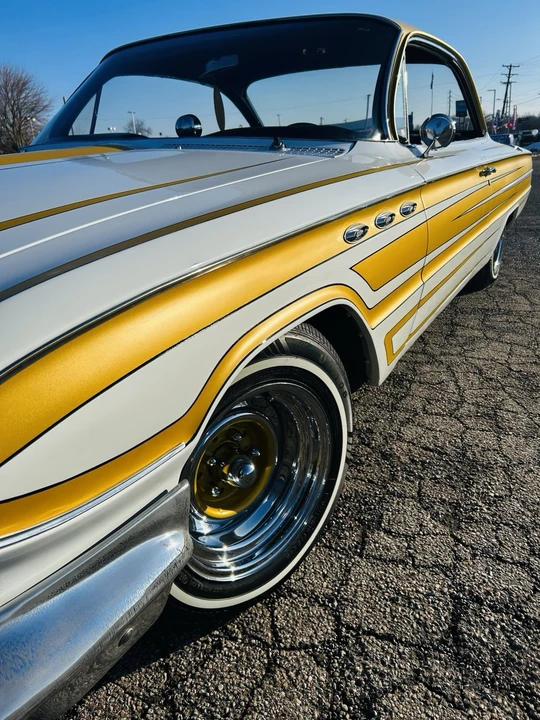 1961 Buick LeSabre - Image 8 of 21