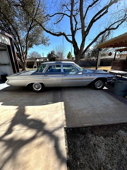 1961 Buick LeSabre - Image 2 of 7