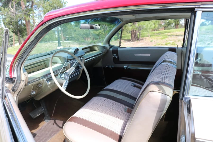 1961 Buick LeSabre - Image 15 of 24