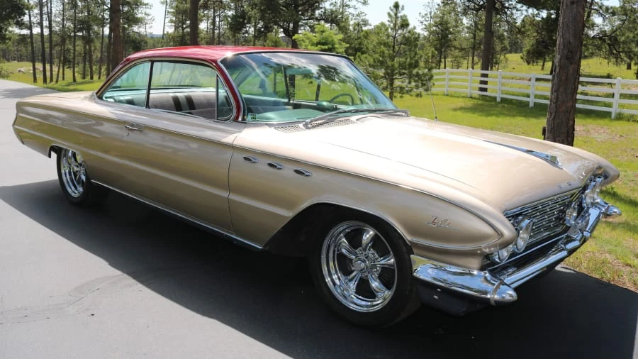 1961 Buick LeSabre - Image 9 of 24