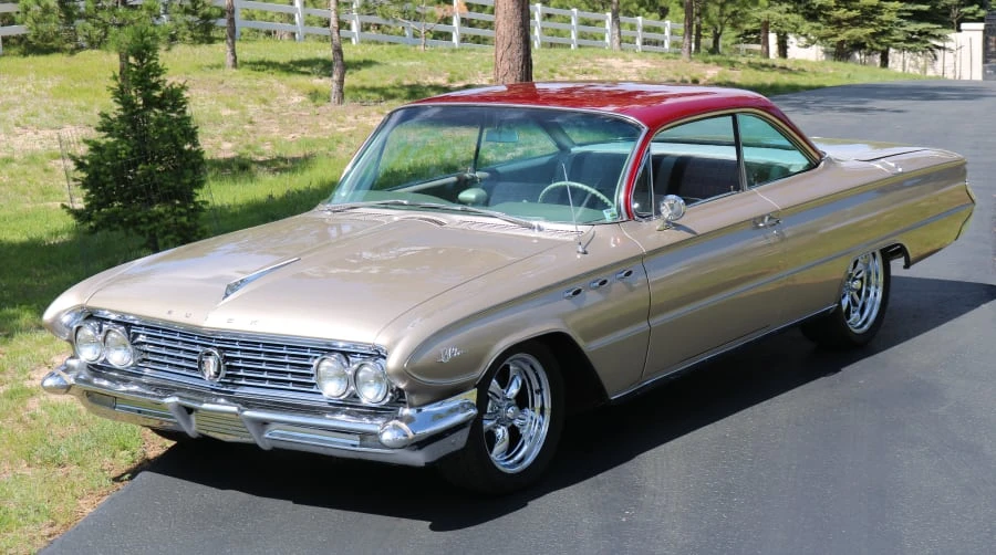 1961 Buick LeSabre - Image 13 of 24