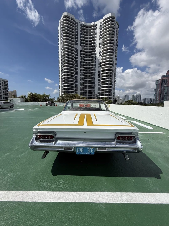 1961 Buick LeSabre - Image 7 of 31