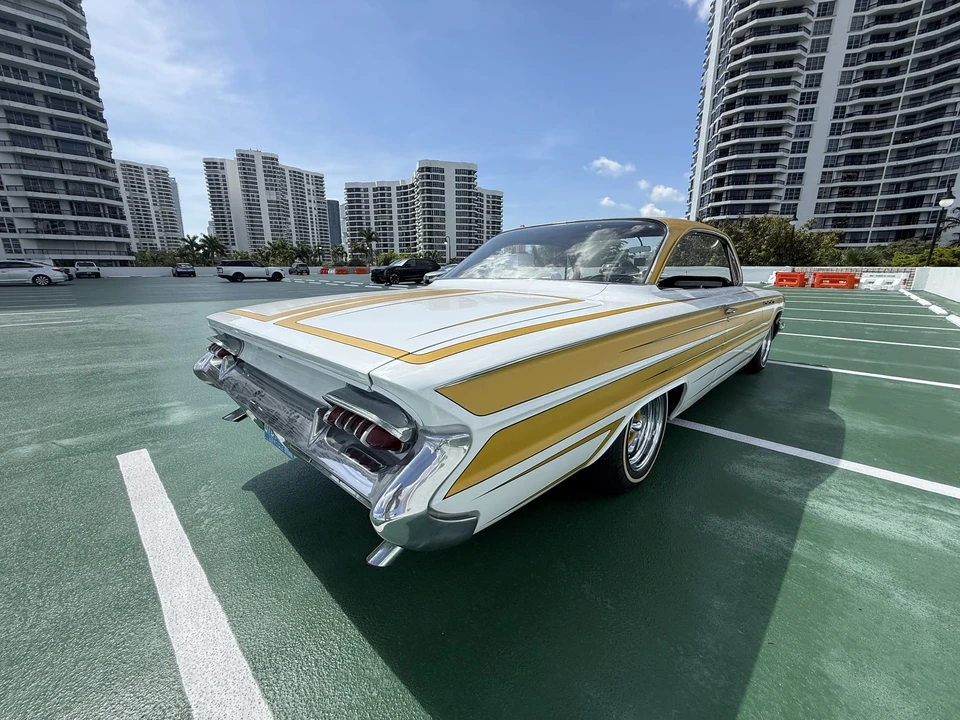 1961 Buick LeSabre - Image 8 of 31