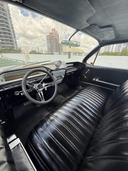 1961 Buick LeSabre - Image 26 of 31