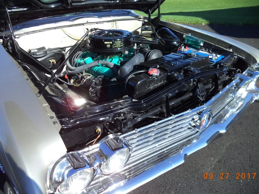 1961 Buick LeSabre - Image 6 of 9