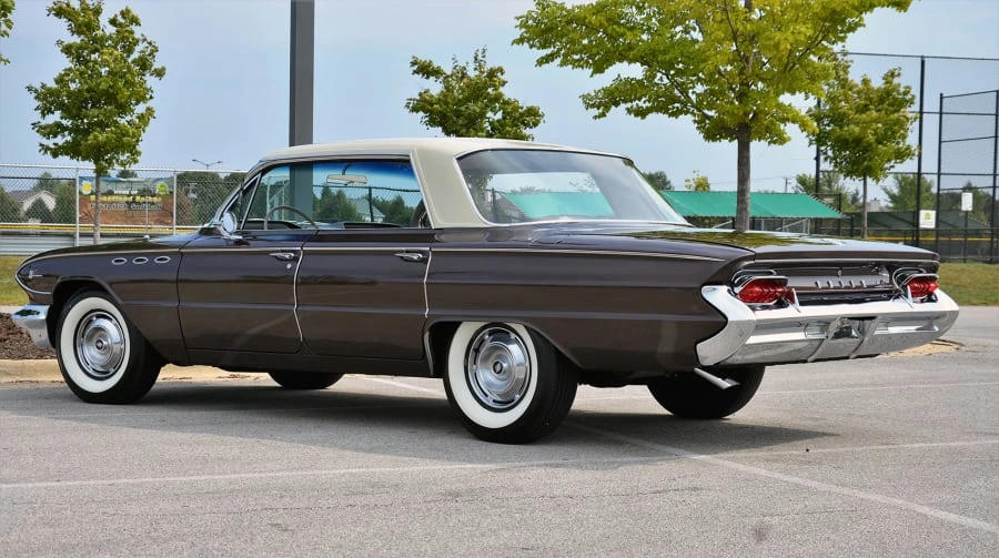 1961 Buick LeSabre - Image 2 of 9