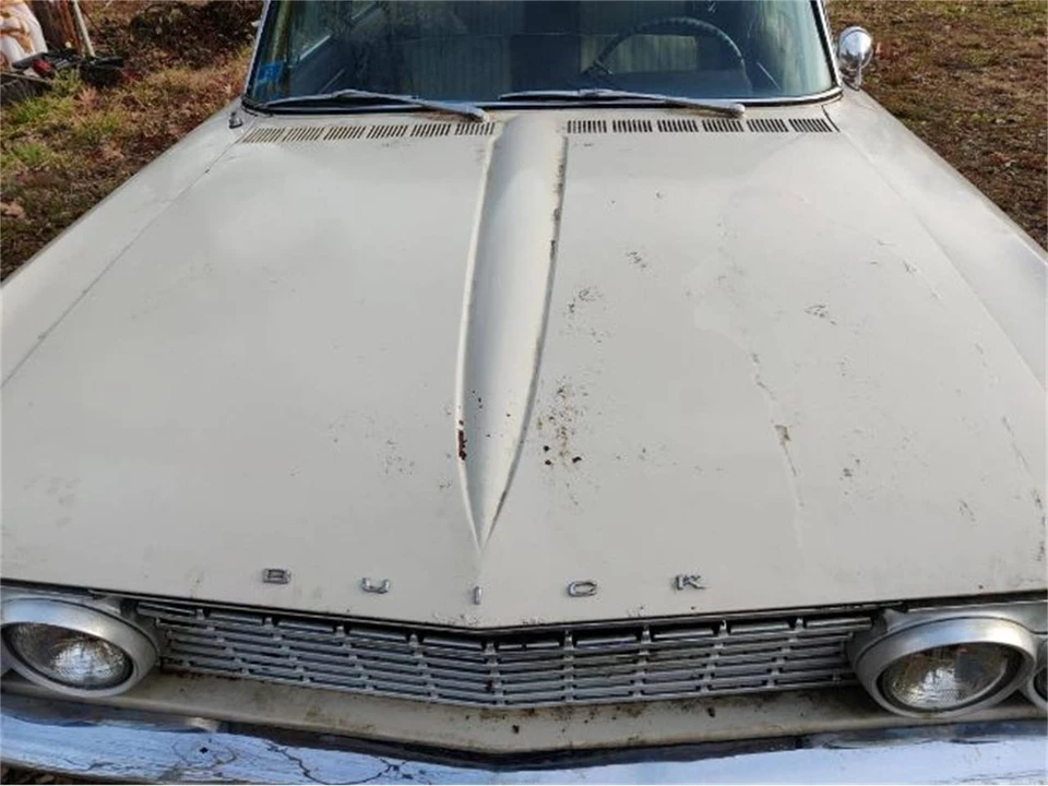 1961 Buick LeSabre - Image 19 of 21