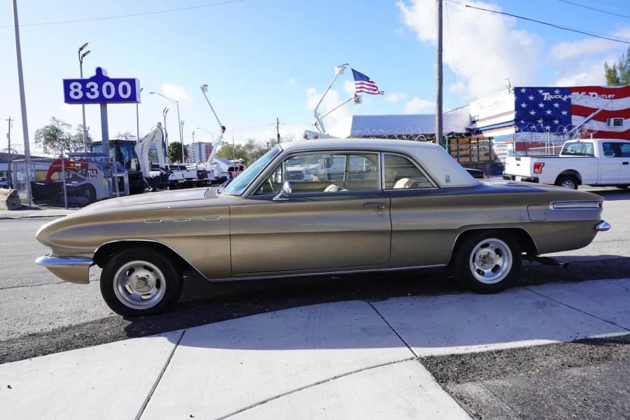 1961 Buick Skylark 1st-2nd Gen - Image 12 of 31