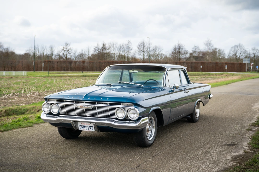 1961 Chevrolet Biscayne - Image 14 of 31