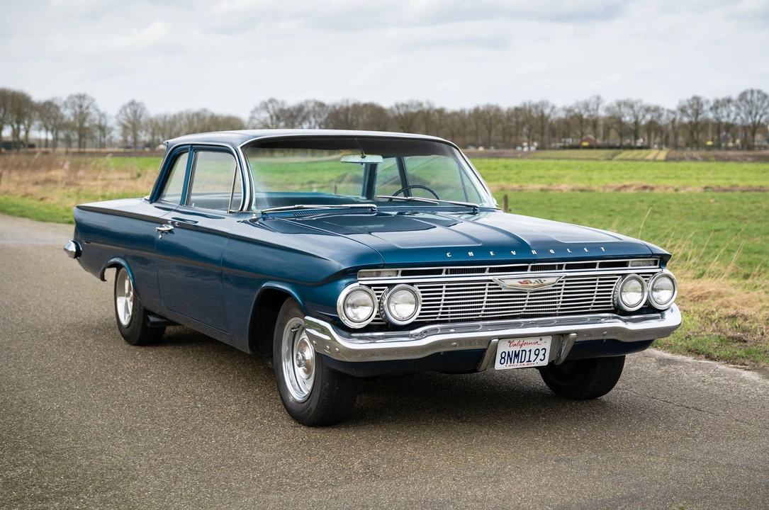 1961 Chevrolet Biscayne - Image 2 of 31