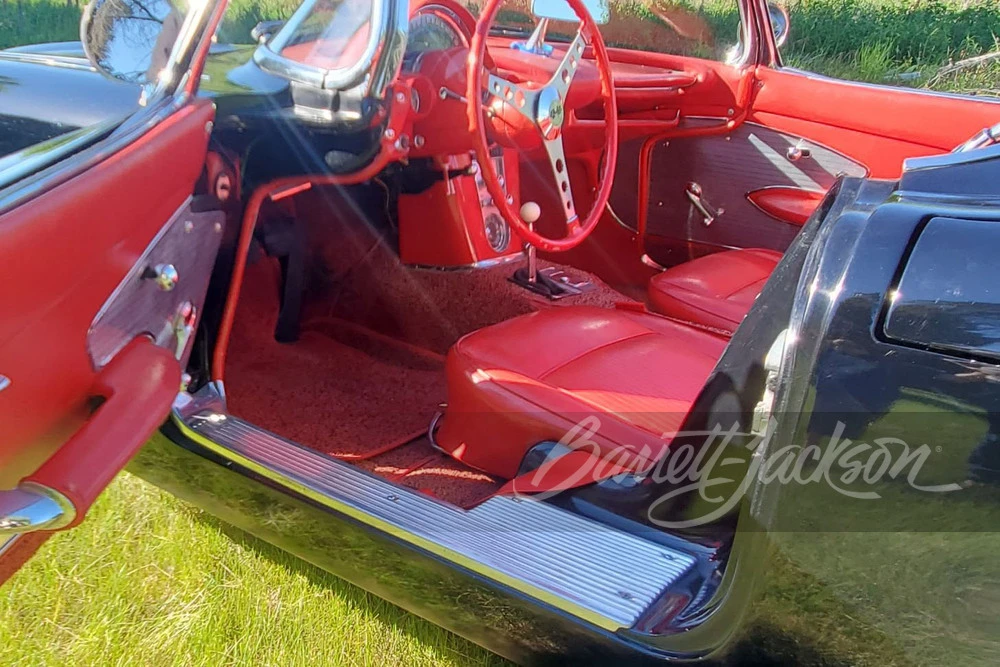 1961 Chevrolet Corvette C1 - Image 6 of 10