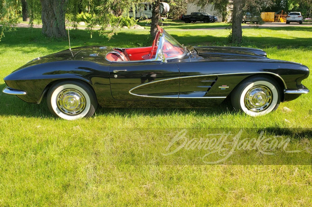 1961 Chevrolet Corvette C1 - Image 10 of 10