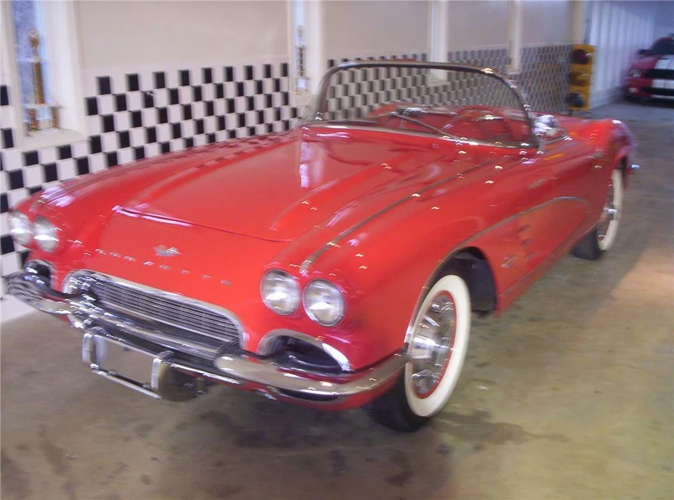 1961 Chevrolet Corvette C1 - Image 2 of 3
