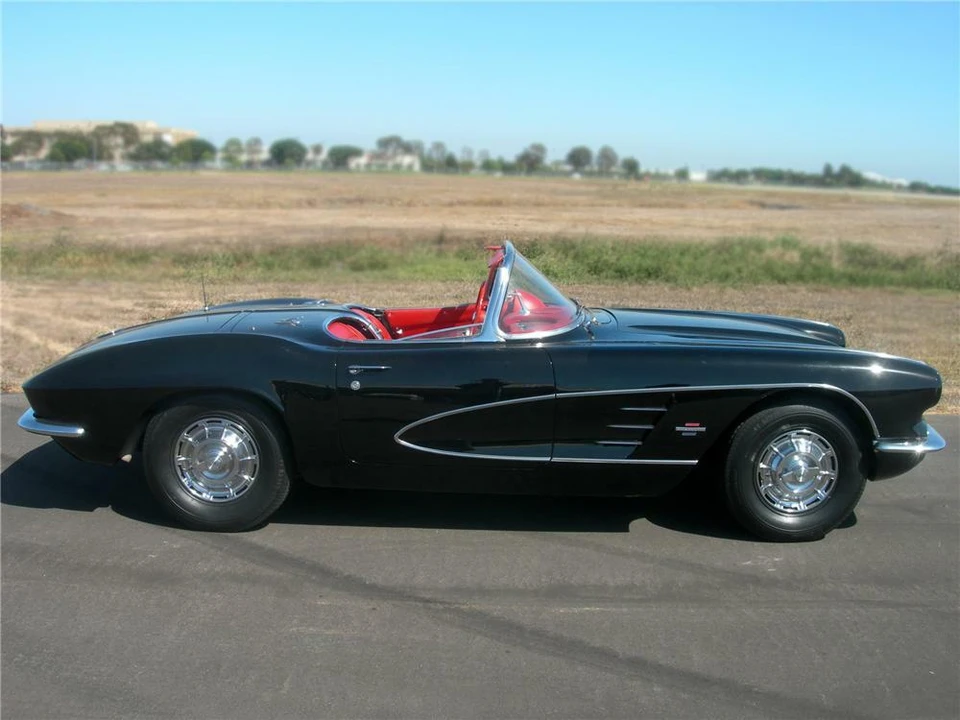 1961 Chevrolet Corvette C1 - Image 5 of 5