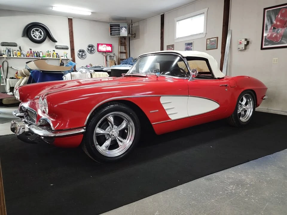 1961 Chevrolet Corvette C1 - Image 9 of 12