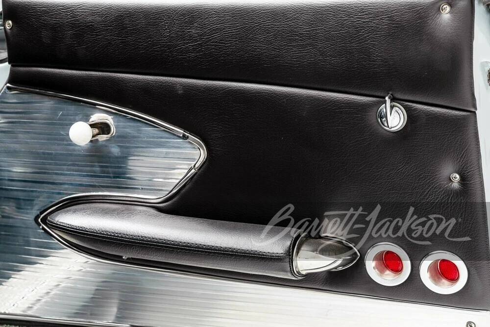 1961 Chevrolet Corvette C1 - Image 10 of 27
