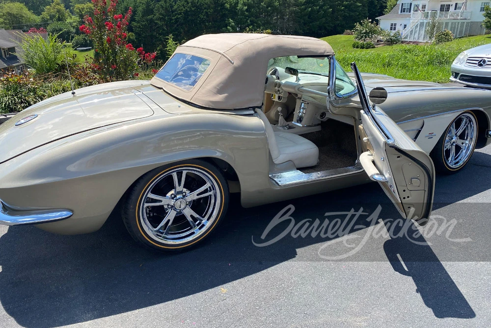 1961 Chevrolet Corvette C1 - Image 14 of 20