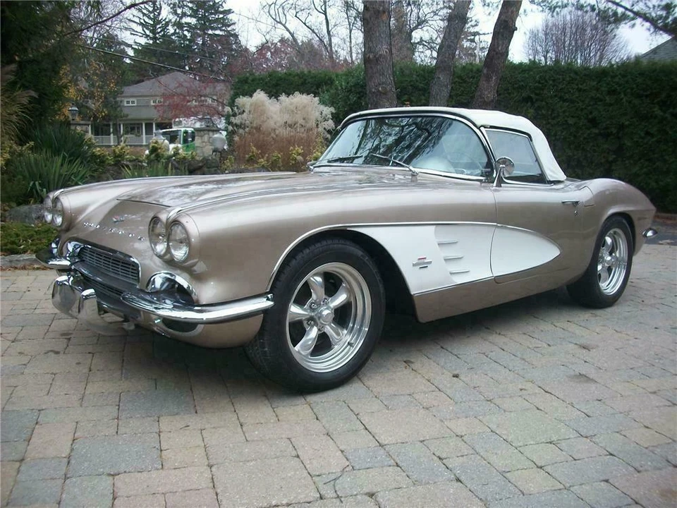 1961 Chevrolet Corvette C1 - Image 2 of 5