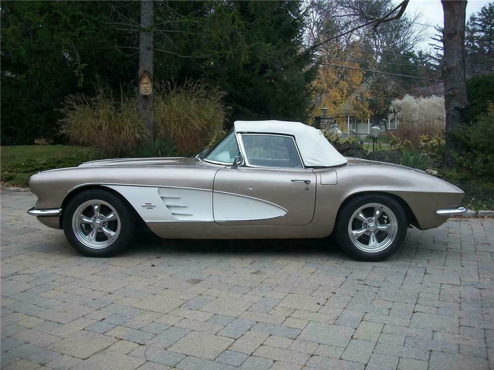 1961 Chevrolet Corvette C1 - Image 5 of 5