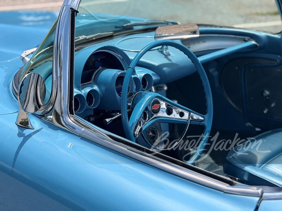 1961 Chevrolet Corvette C1 - Image 17 of 31