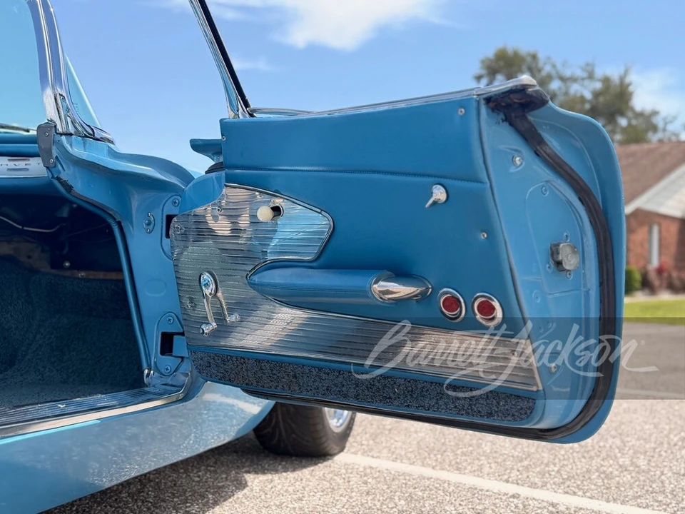 1961 Chevrolet Corvette C1 - Image 20 of 31