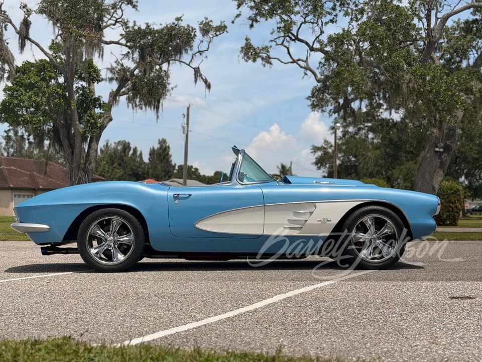 1961 Chevrolet Corvette C1 - Image 24 of 31