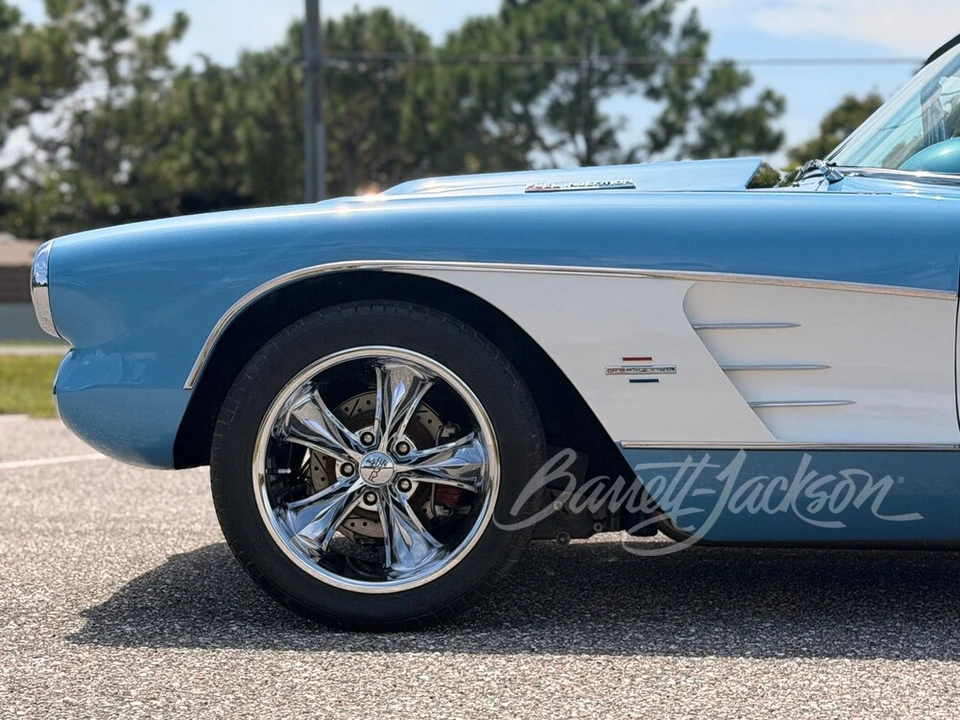 1961 Chevrolet Corvette C1 - Image 31 of 31