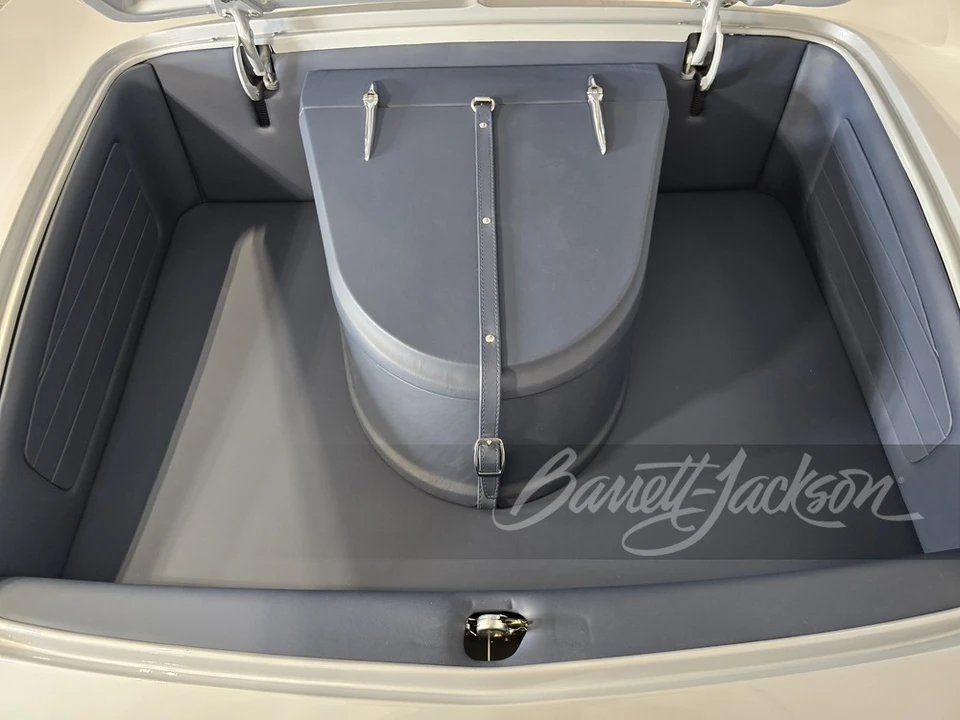 1961 Chevrolet Corvette C1 - Image 16 of 31