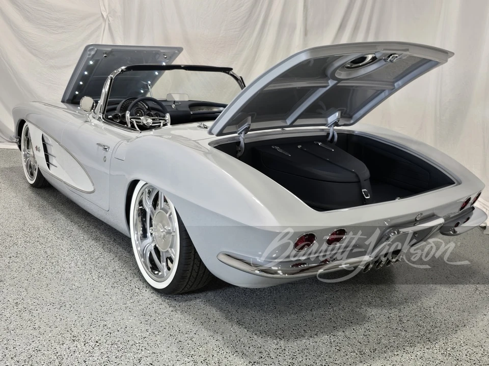 1961 Chevrolet Corvette C1 - Image 29 of 31
