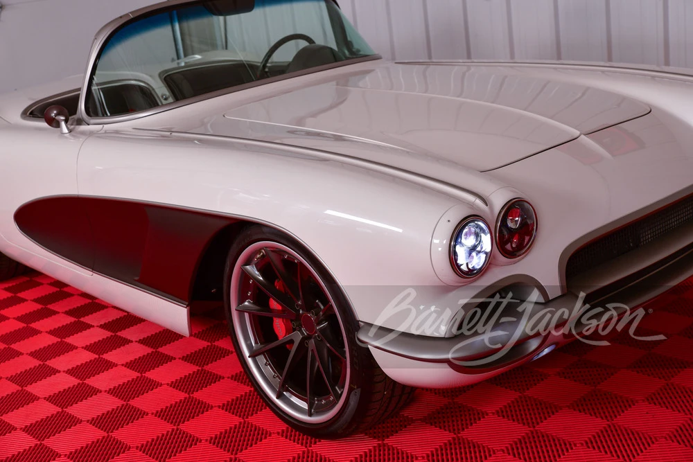 1961 Chevrolet Corvette C1 - Image 16 of 31