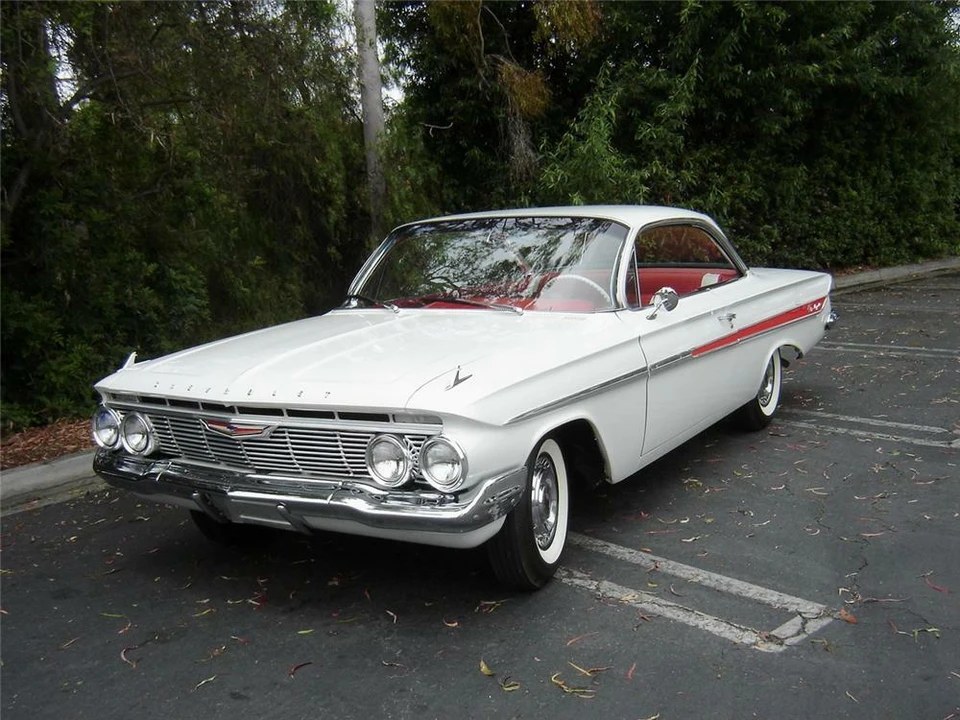 1961 Chevrolet Impala 3rd Gen - Image 2 of 5