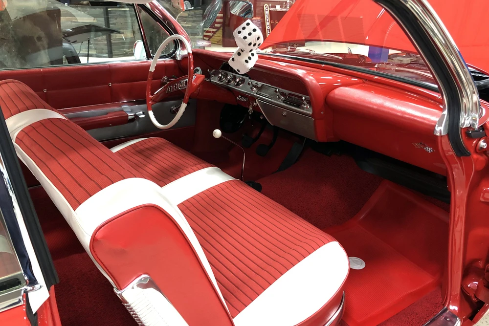 1961 Chevrolet Impala 3rd Gen - Image 4 of 5