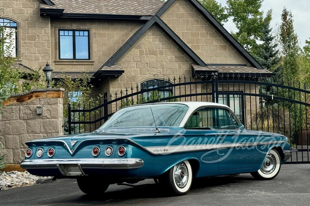 1961 Chevrolet Impala 3rd Gen - Image 24 of 31