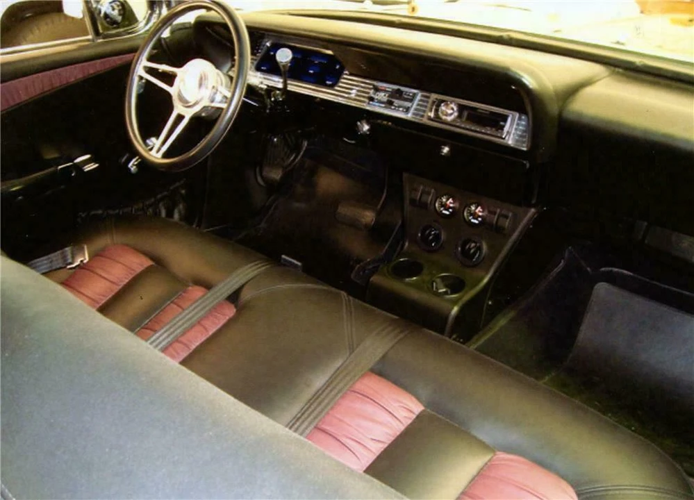 1961 Chevrolet Impala 3rd Gen - Image 3 of 4