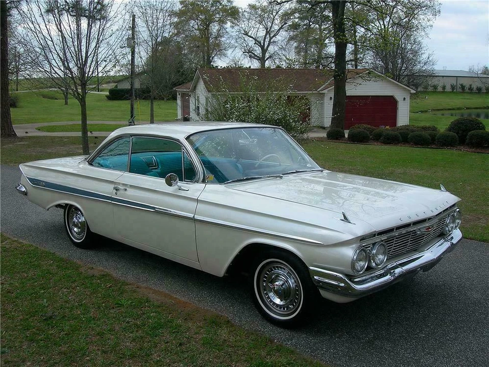 1961 Chevrolet Impala 3rd Gen - Image 2 of 5