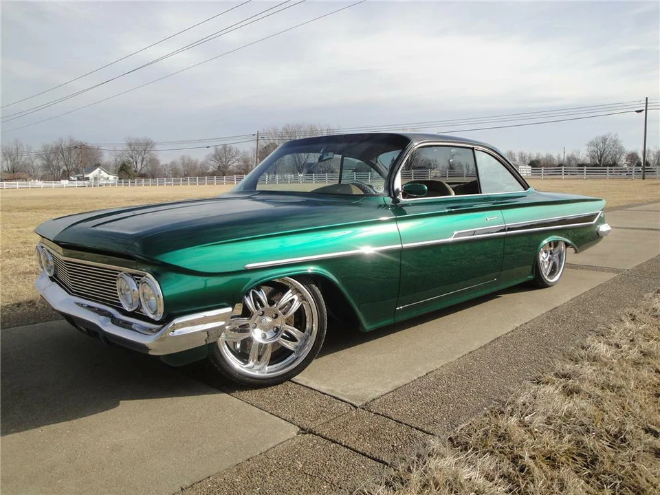 1961 Chevrolet Impala 3rd Gen - Image 2 of 5