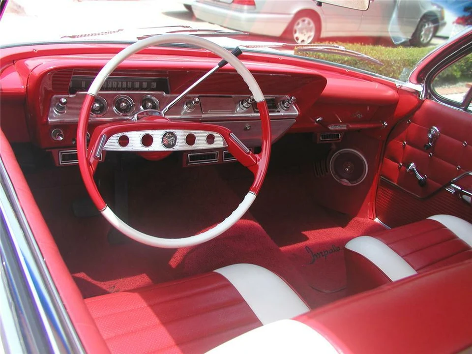 1961 Chevrolet Impala 3rd Gen - Image 4 of 5