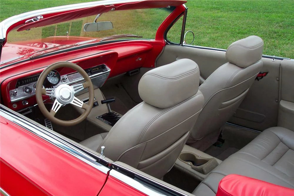 1961 Chevrolet Impala 3rd Gen - Image 4 of 5