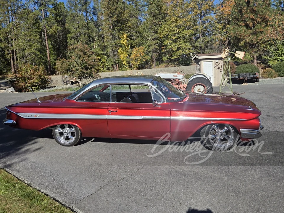1961 Chevrolet Impala 3rd Gen - Image 5 of 23
