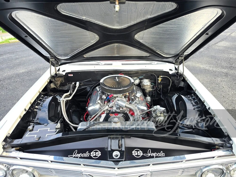 1961 Chevrolet Impala SS 3rd Gen - Image 7 of 20