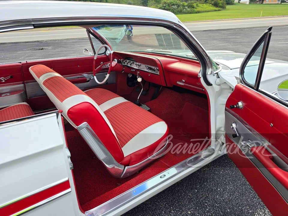 1961 Chevrolet Impala SS 3rd Gen - Image 13 of 20