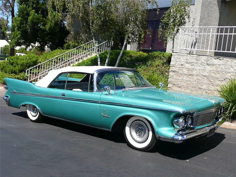 1961 Chrysler Imperial 2nd Gen - Image 2 of 5