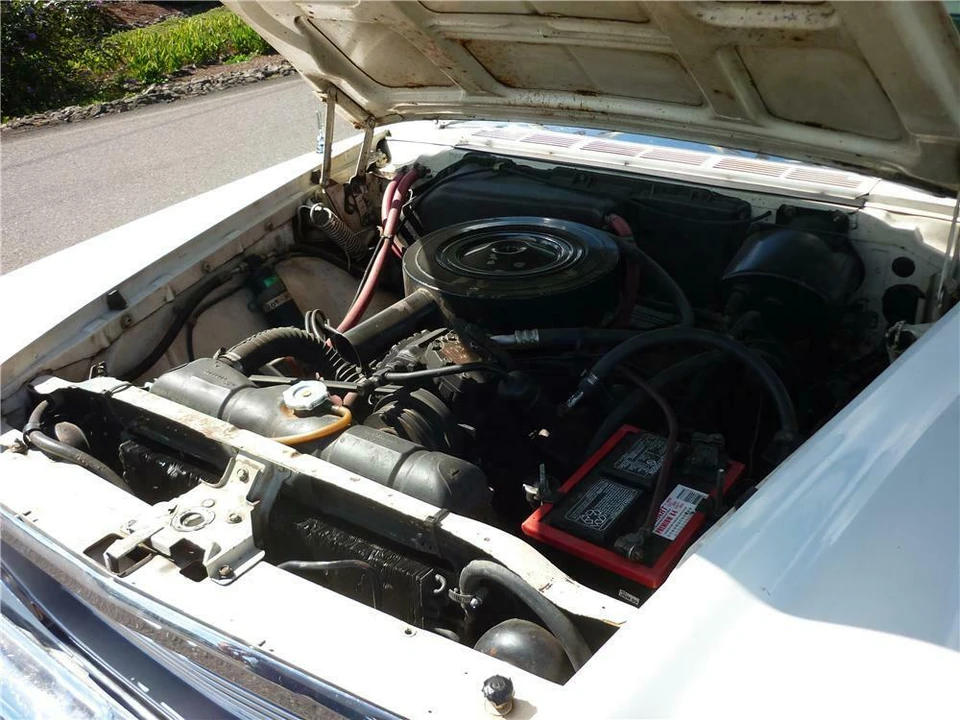 1961 Chrysler Newport - Image 2 of 5