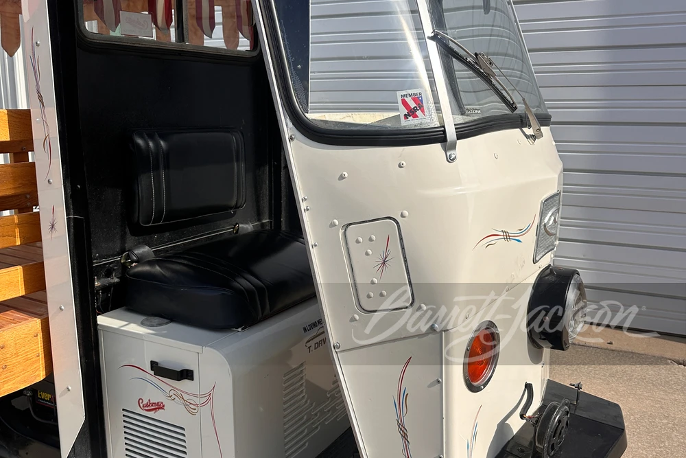 1961 Cushman - Image 9 of 14