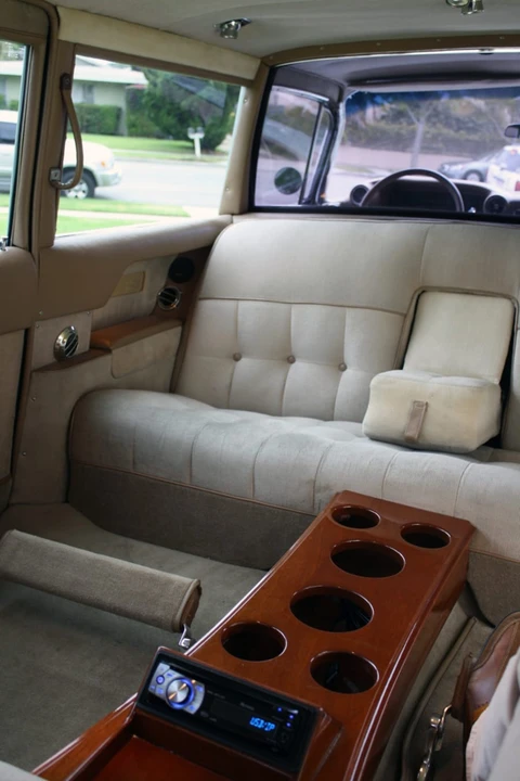 1961 Cadillac Series 70 & 75 - Image 2 of 6