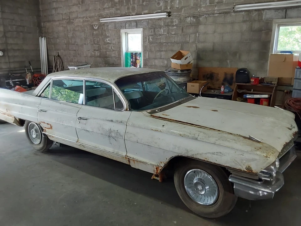 1961 Cadillac DeVille 2nd Gen - Image 2 of 11