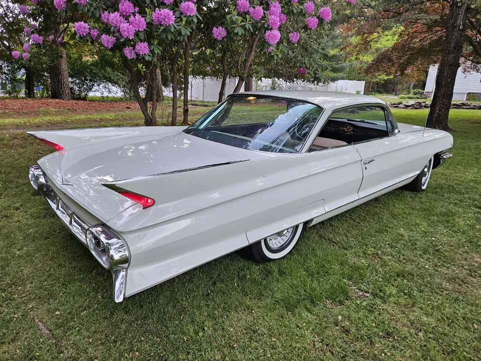 1961 Cadillac DeVille 2nd Gen - Image 14 of 31